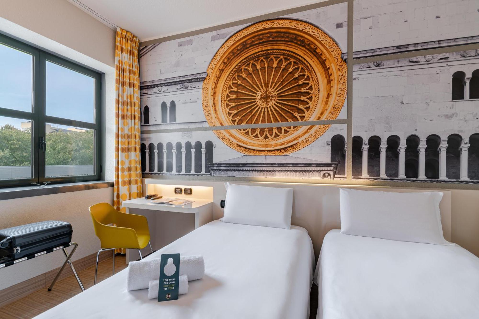 B&B Hotel Cremona Eksteriør billede